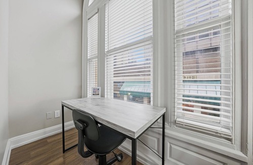 Downtown Apartment | Relaxing studio perfect for extended visits
