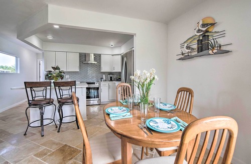 Homosassa House | Remodeled Retreat on Homosassa River Canal!