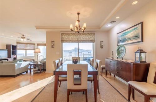Diamond Beach Apartment | Residence 412 At The Grand