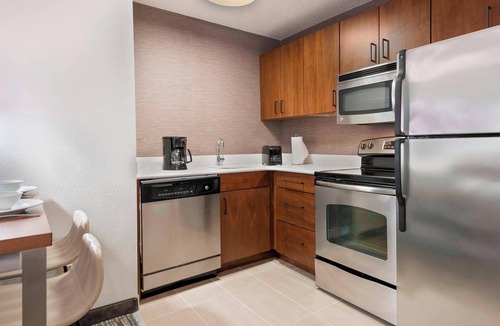 Bayou Oaks Hotel | Residence Inn by Marriott Sarasota Bradenton