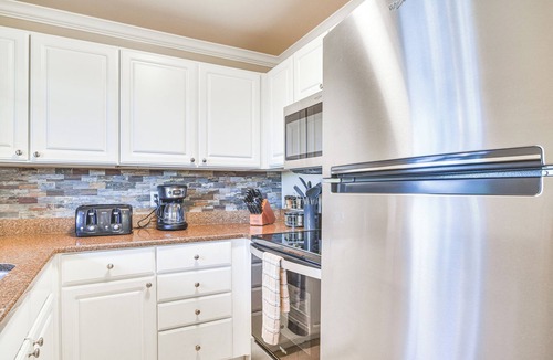 Indian Shores Apartment | Resort Condo w/Beach Access in Indian Shores!