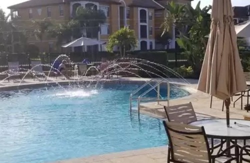 Sarasota Condo | Resort like 1 BR 1st floor condo, great for a relaxing getaway. close to beaches
