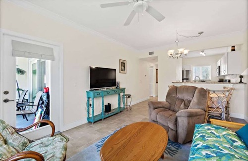 Villages of Seaport Condo | Resort-like | Comforts of Home | Close to Port | 1