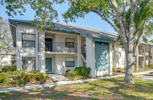 Trailer Estates House | Resort-Style Condo 6 Mi to Bradenton Beach!