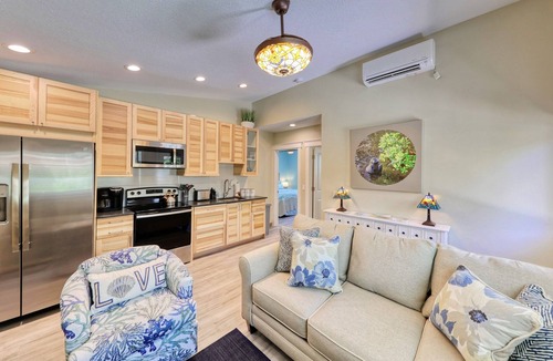 Anna Maria Resort | Resort-Style Ground Floor 1BR Manatee Suite, Heated Pool/Spa, Lakefront