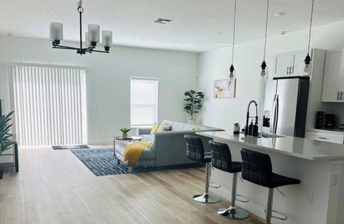 Ocala House | Retreat in Ocala with Video Game Room