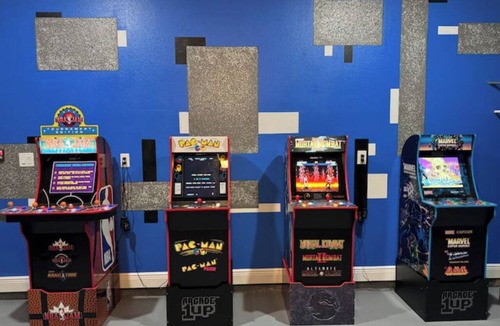 Ocala House | Retreat in Ocala with Video Game Room