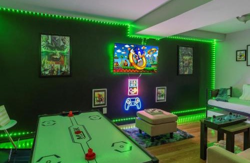 Brampton West House | Retro Arcade & Gaming Home by Pako Stays
