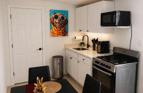 Pinecrest West Park Apartment | Rincón del Paseo, a spectacular and cozy place
