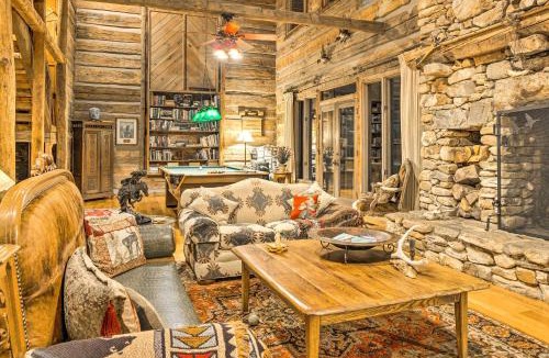 Cullowhee Villa | River Access, Mtn Views! All-Season Cullowhee Base
