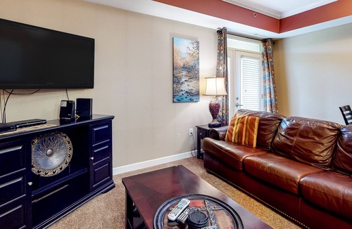 Sevierville Condo | Riverfront condo w/ shared pool/hot tub & private balcony - near attractions!