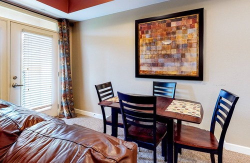 Sevierville Condo | Riverfront condo w/ shared pool/hot tub & private balcony - near attractions!