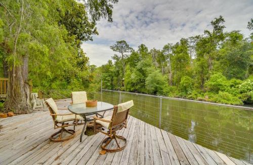 Fairhope House | Riverfront Deck: Outdoor Retreat in Fairhope!