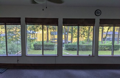 Chiefland House | Riverfront Otter House with boat dock. 10 mins from springs, 20 from Cedar Key