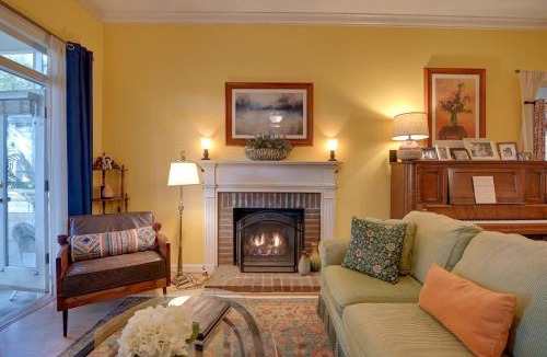 Murrells Inlet House | Riverside Cottage: Close to Ocean and Myrtle Beach