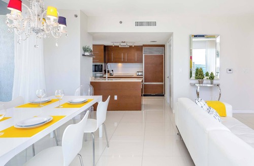 Downtown Miami Apartment | Riverwalk Access | Open-Concept Brickell Stay