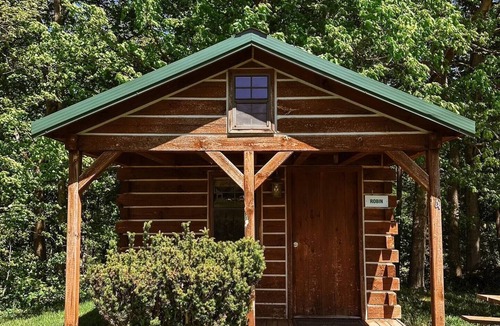 Rockbridge Cabin | Robin Rustic Cabin at Hocking Hills + Largest Bounce House