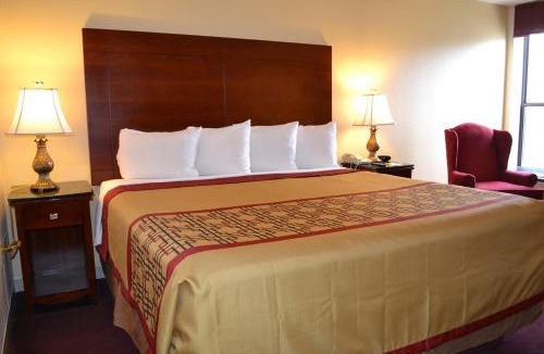 Archdale Hotel | Rodeway Inn High Point - Archdale