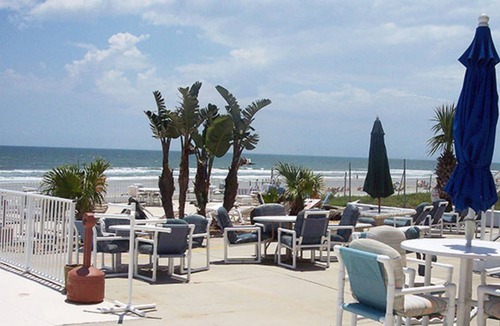 South Peninsula Historic District Apartment | Room 16-Three Bedroom Oceanfront w/balcony