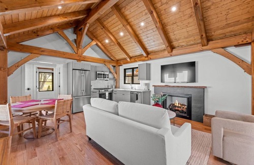 Sugarfork Cabin | Ruby Cabin at Highland Peaks Retreat