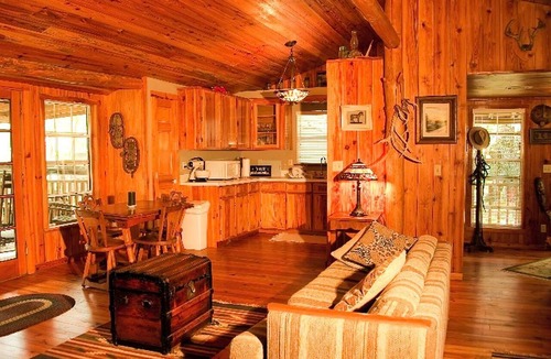 Fort McCoy Cabin | Rustic Cabin on a Ranch near the Ocala National Forest in Central Florida