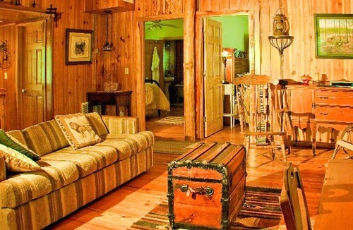 Fort McCoy Cabin | Rustic Cabin on a Ranch near the Ocala National Forest in Central Florida