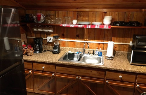 Thomas Drive Cabin | Rustic Cabin on the River