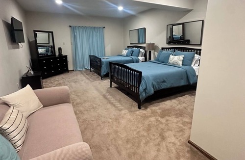 Hancocks Bridge Bed & Breakfast | Rustic Elegance Meets Outdoor Charm - 2 bedroom Middletown
