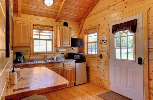 Dayton Cabin | Rustic Ridge Cabins, Charming Dayton Retreat (3 Options!)