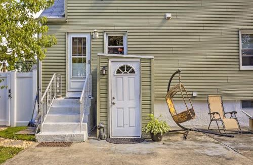 Saddle Brook Apartment | Saddle Brook Studio with Patio - Near NYC!