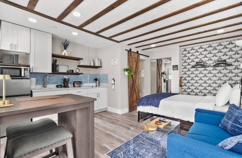 St. Pete Beach Apartment | Sala Suite 1! Monday & Thursday Fall Promo! Pet Friendly, Walk to Beach!