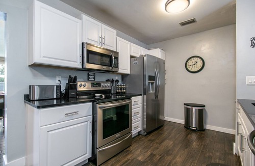 Gainesville House | Salt Pool Oasis w/Firepit & Pergola Walk to Publix & Restaurants - 1 Mile to UF