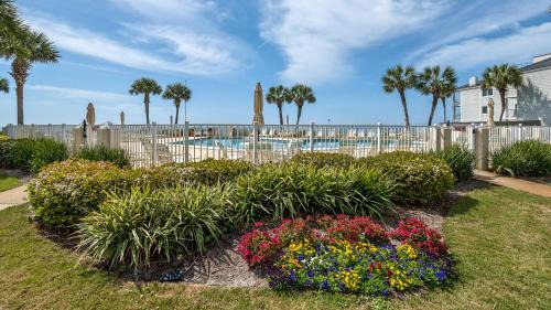 Seacrest House | Sand Cliffs 106