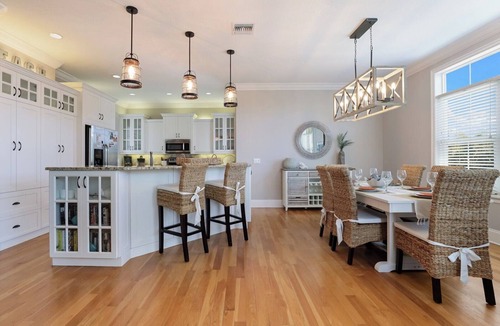Holmes Beach House | Sand N Sea by Duncan Real Estate