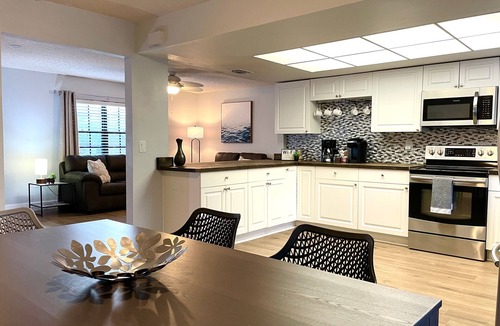 Whitfield House | Sarasota Family Home Private Heated Pool Relax