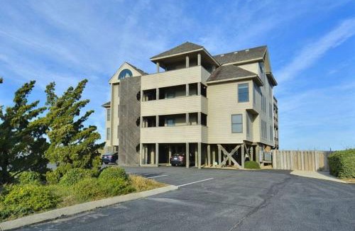 Kill Devil Hills House | SCR1B - Dutch`s Place
