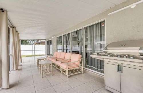 Apopka House | Screened Lanai & Yard! Family Getaway in Apopka