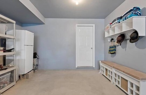 Sea Isle City House | Sea Isle Townhouse with a private Salt Water Pool