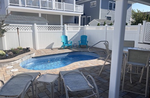 Sea Isle City House | Sea Isle Townhouse with a private Salt Water Pool