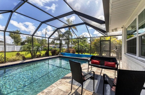 Venice House | Seabird Pool Home -Venice Newly Remodeled - Fabulous!
