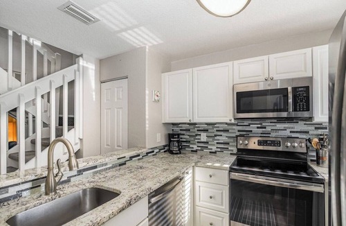 Villages of Seaport House | Seaport Sands Townhome l Private Beach Access
