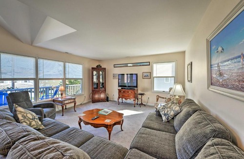 West Cape May House | Seaside Escape < 1 Mi to Cape May Public Beach