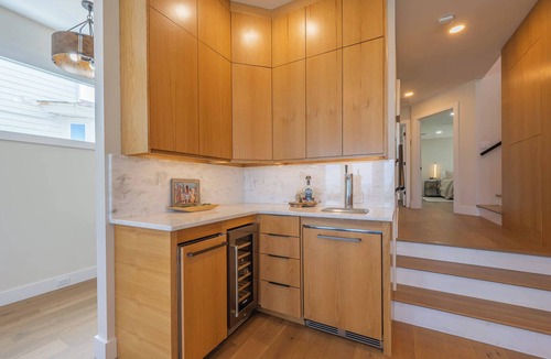 Jacksonville Beach House | Seaview Serenity - Team Joseph Ellen