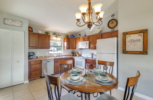 Highland Villa | Sebring Fairway Villa | Golf, Lake, Track, & Pools