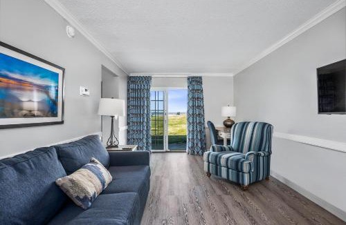 North East House | Second Floor Master Suite Bay View