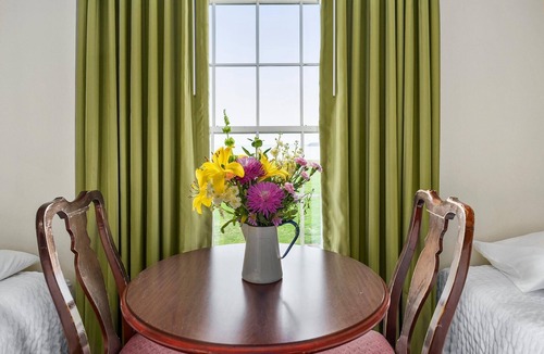 North East Hotel | Second Floor Standard Deluxe
