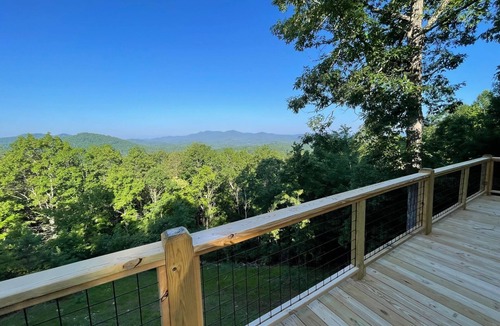 Murphy Ski Chalet | Seminole Wind - long range mountain views