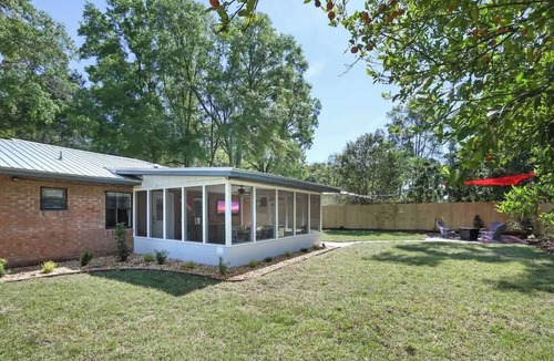 High Springs House | Serene at the Springs | Family Fire Pit