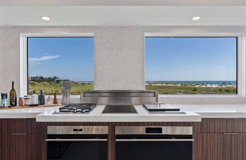 Anna Maria House | Shangri-La | Bean Point | Rooftop Pool | Golf Cart