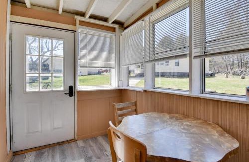 Ellenville House | Shared Fire Pit & Kayaks: Catskills Lake Retreat!